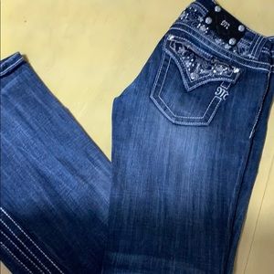 Women’s Miss me bootcut size 28x34